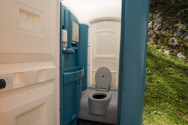 Best Emergency porta potty rental  in Walcott, IA